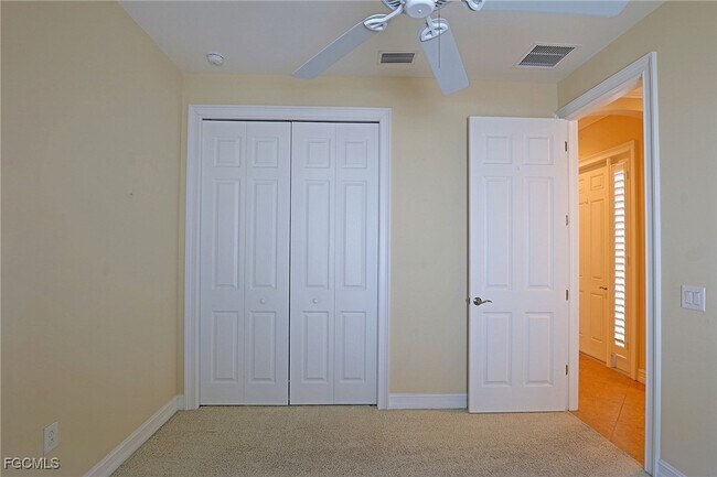 Building Photo - 8100 Banyan Breeze Way