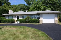 Building Photo - 4024 Riverside Dr