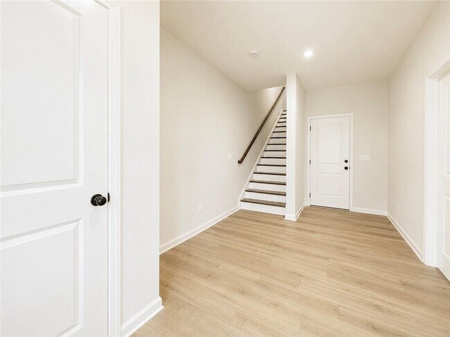 Building Photo - 3290 Willow Glade Trl