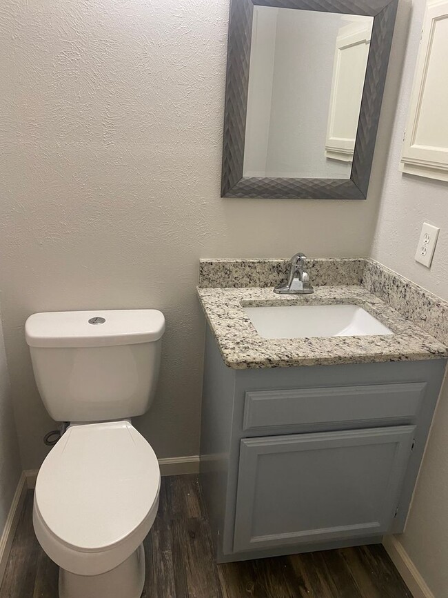 Building Photo - 318 Spanish Moss Dr