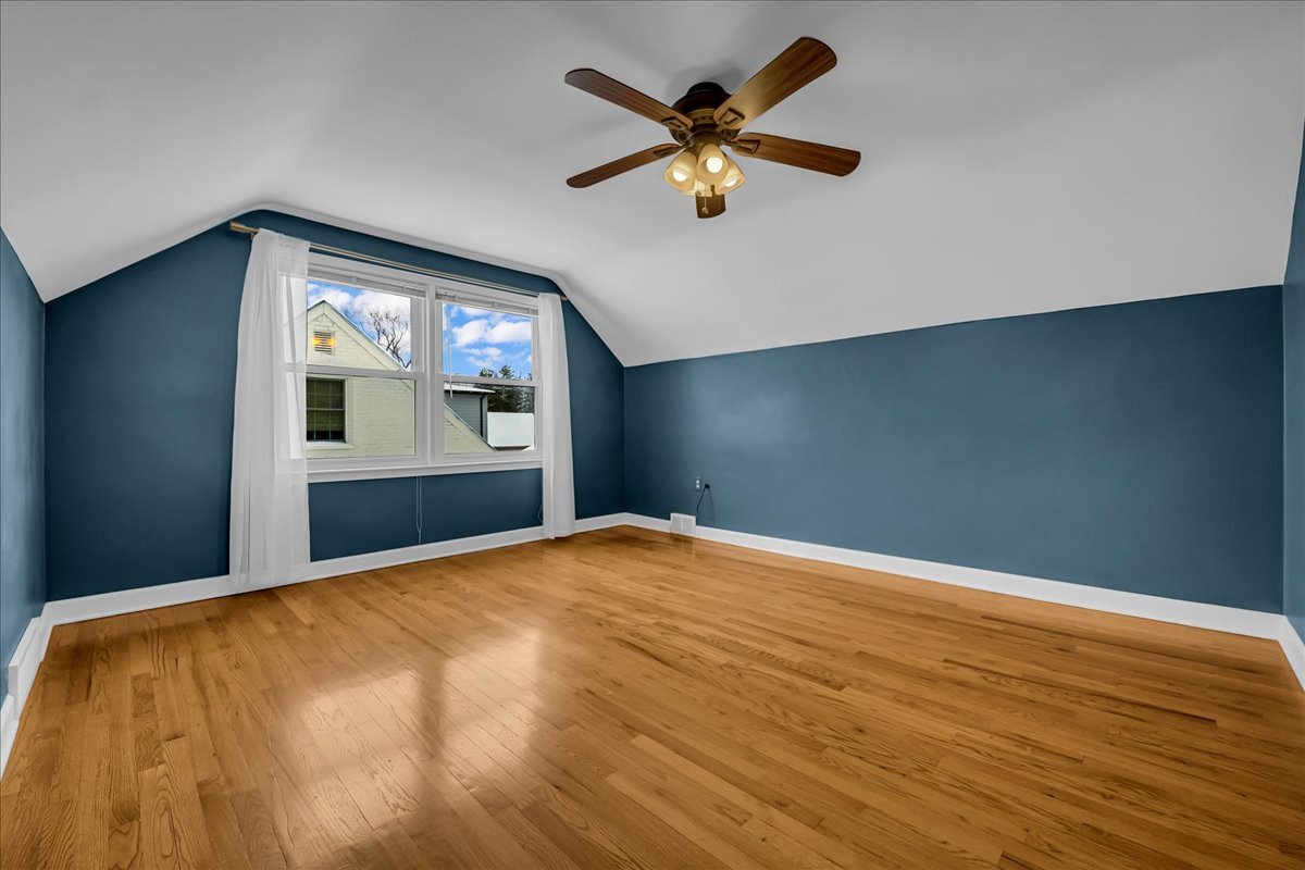 Building Photo - 2299 W Lincoln St