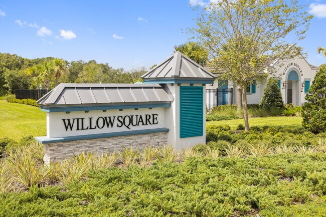 Building Photo - "Spacious 4-Bedroom Lutz Home gated commun...