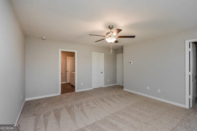 Building Photo - 55 Tamalynn Trl