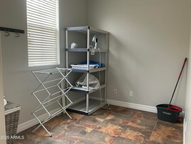 Building Photo - 20893 W Cora Vista