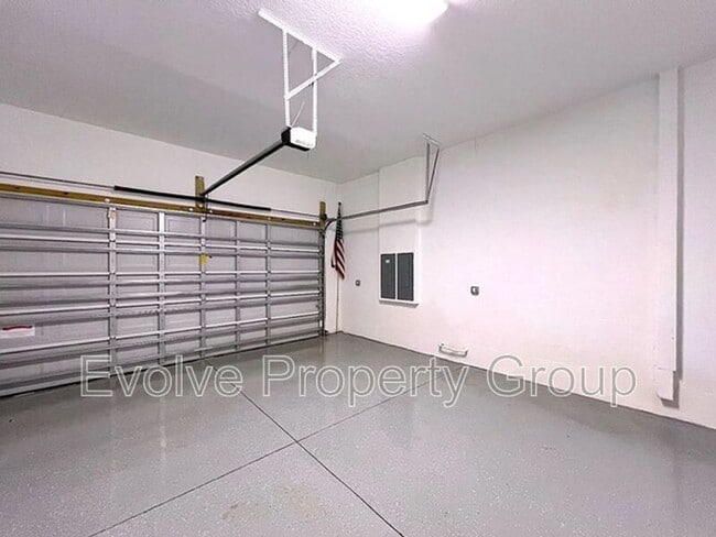 Building Photo - 15 Sandpiper Ln