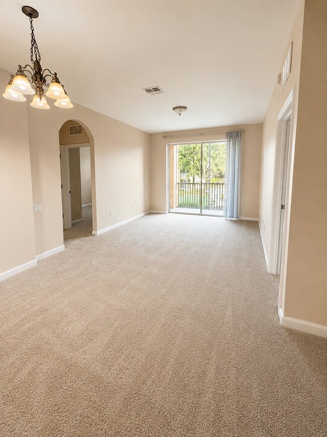 Building Photo - 3338 Robert Trent Jones Dr