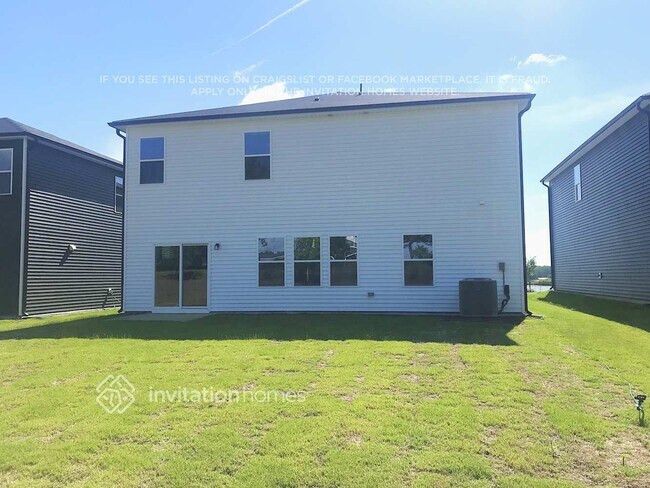 Building Photo - 547 White Birch Ln