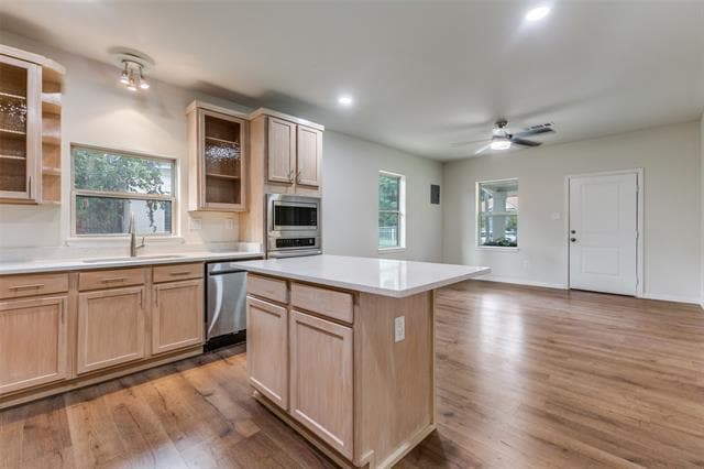 Building Photo - 4536 Birch St