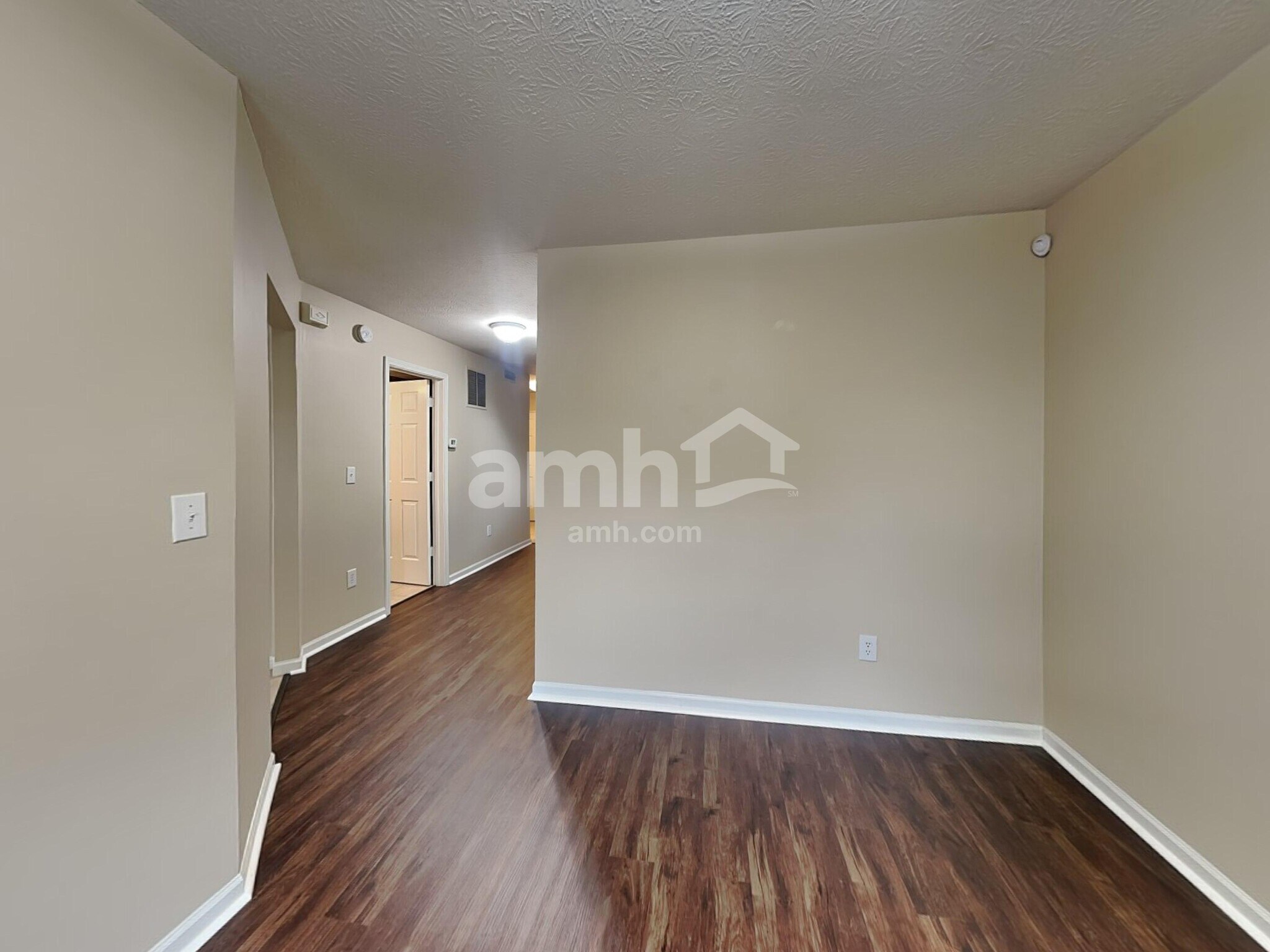 Building Photo - 13943 Wakefield Pl