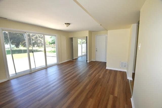 Building Photo - 902 Natoma Ct
