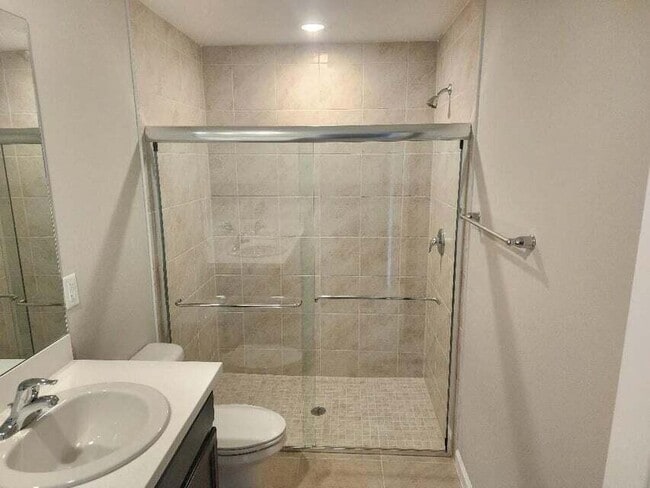 Building Photo - 3197 SW Armucher St