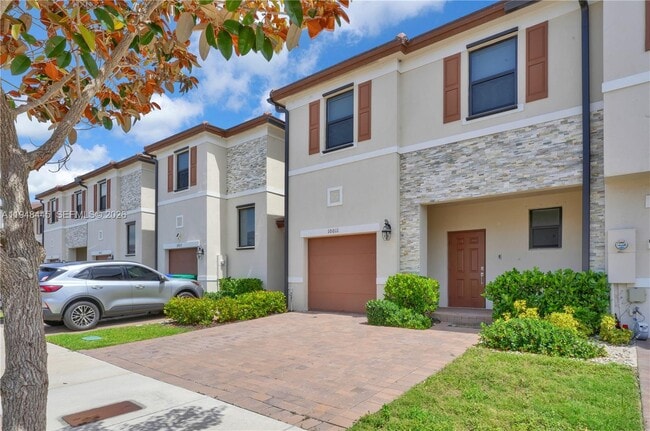 Building Photo - 10011 SW 231st Ln