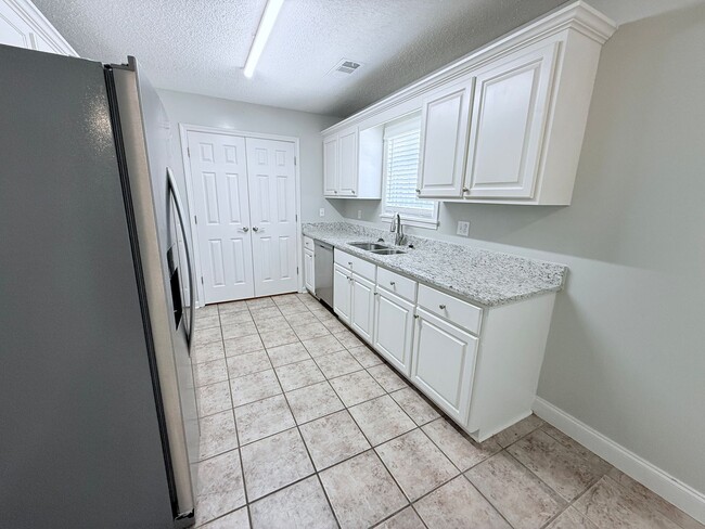 Building Photo - 309 Eagle Pointe Dr