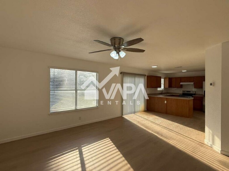 Building Photo - 4915 Brazoswood