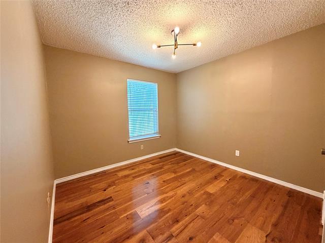 Building Photo - 1238 Richland Oaks Dr