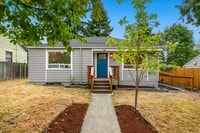 Building Photo - 10346 Ashworth Ave N