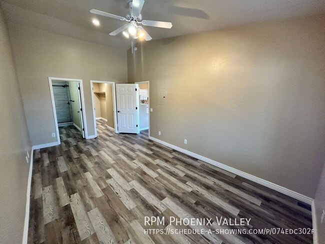 Building Photo - 5777 S Jacaranda Rd