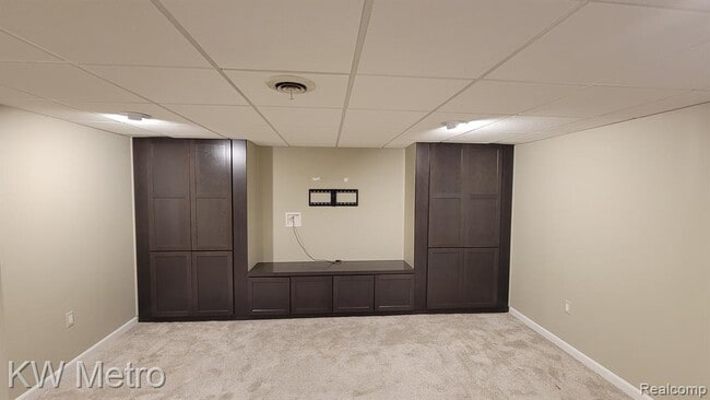 Building Photo - 46400 Briargate Dr