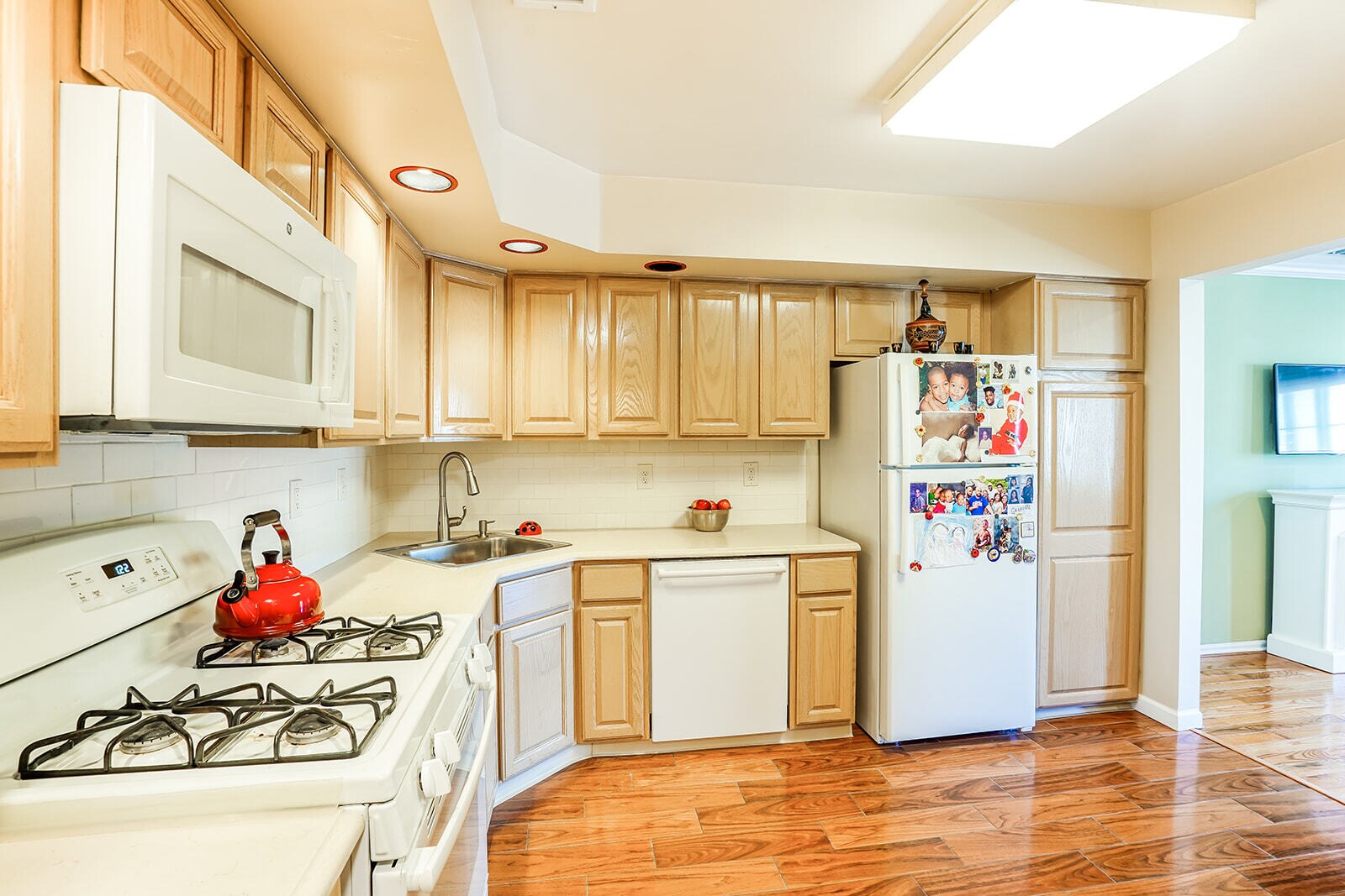 Building Photo - 234 Matthews Dr