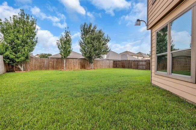 Building Photo - 6719 Path Way Ct