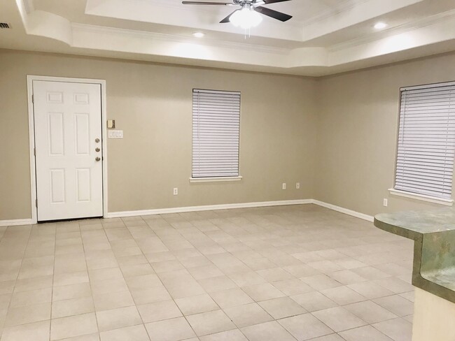 Open concept BIG Living Room! - 6701 N 8th St