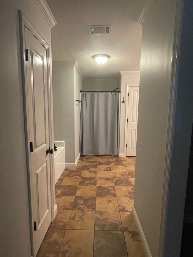 Building Photo - Beautiful 3BD/2B home for Rent!!