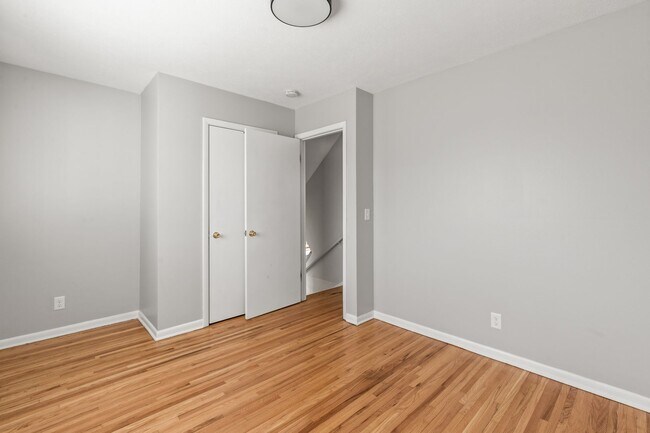 Building Photo - Beautifully Renovated 4-Bedroom Home