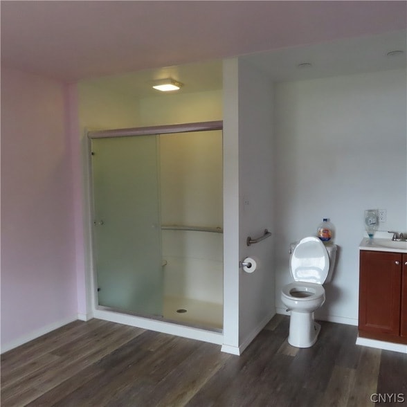 Building Photo - 5265 Jamesville Rd