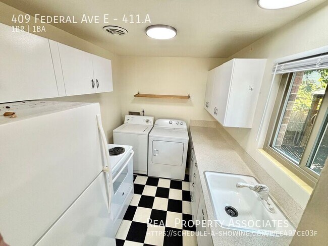 Building Photo - 409 Federal Ave E
