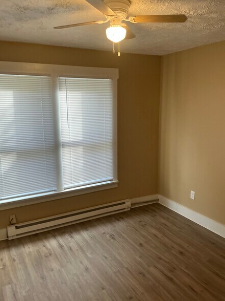 Building Photo - 1524 N E St