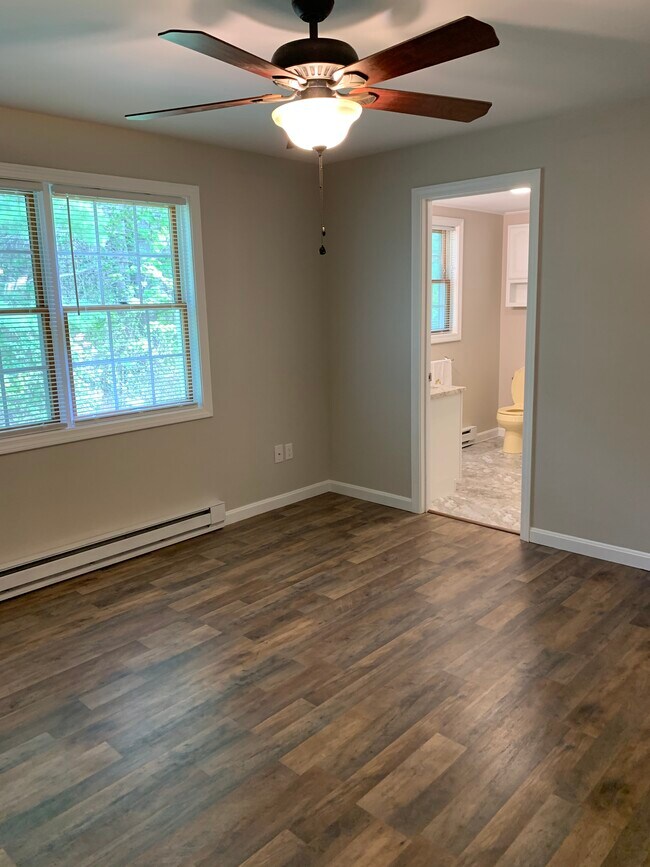 Building Photo - 75 Halifax St