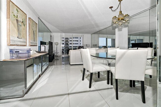 Building Photo - 1880 S Ocean Dr