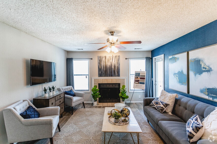 1BR, 1BA - A2 - 916 SF - Lyric on Bell