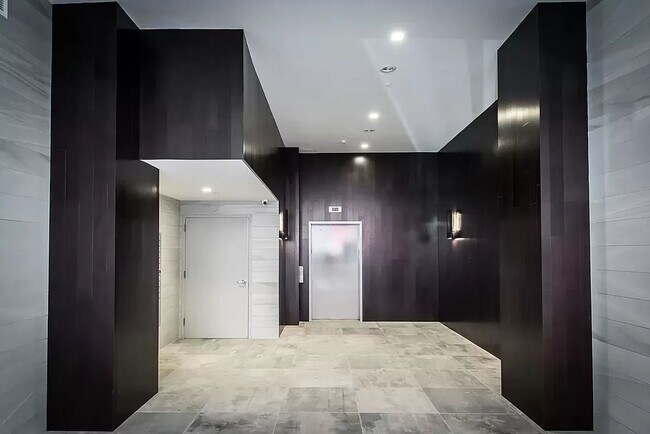 Building Photo - 6 West 126th Street
