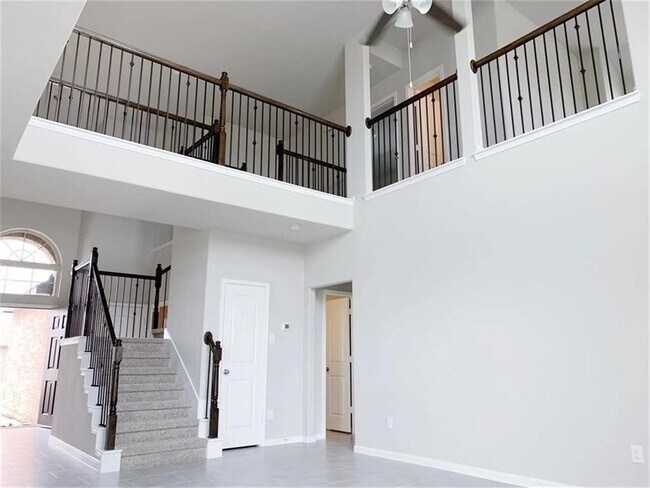 Building Photo - 3047 Forest Creek Dr