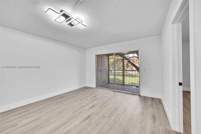 Building Photo - 1200 SW 124th Terrace