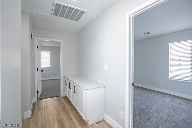 Building Photo - 2108 Sandy Ln