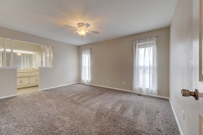 Building Photo - 6524 Eastbourne Ln