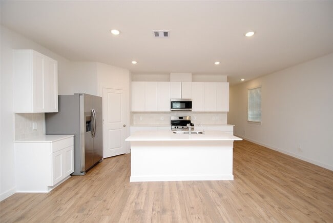 Building Photo - 3555 Adelie Ln