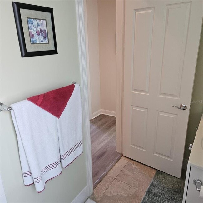 Building Photo - 13415 Coluccio St