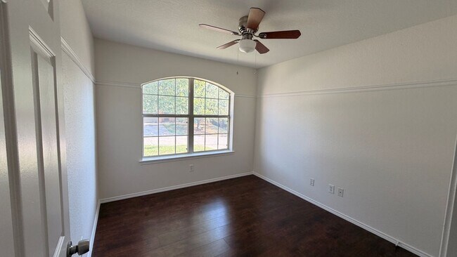 Building Photo - 6708 Basswood Dr