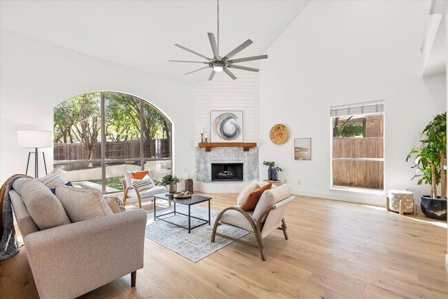Building Photo - 3313 Oxsheer Dr