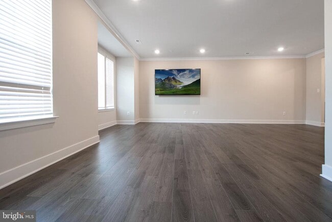 Building Photo - 7960 -B Potter Pl