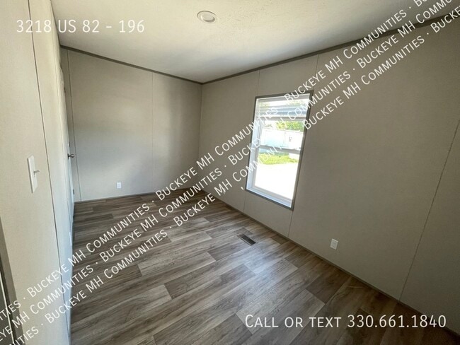Building Photo - 3218 OH-82
