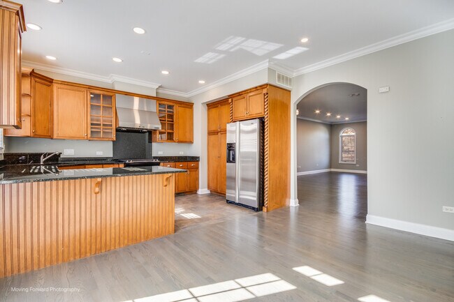 Building Photo - 2023 Alta Vista Ct