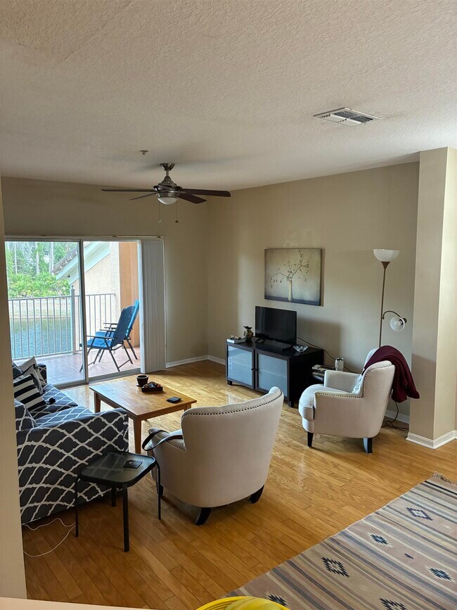 Building Photo - 510 Florida Club Blvd