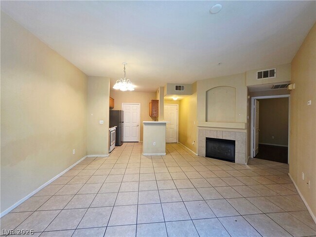Building Photo - 7123 S Durango Dr