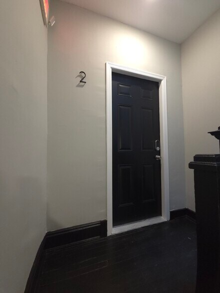 Building Photo - 2732 Reisterstown Rd