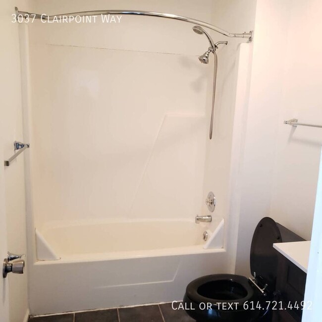 Building Photo - 3037 Clairpoint Way