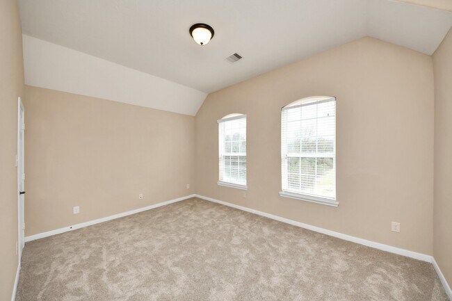 Building Photo - 18006 E Williams Bend Dr